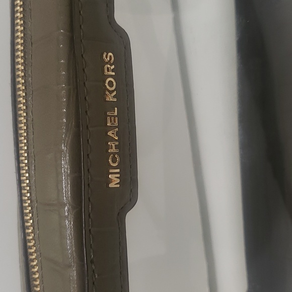 💥REDUCED💥Michael Michael Kors Clear Camera Crossbody Bag - Picture 2 of 11
